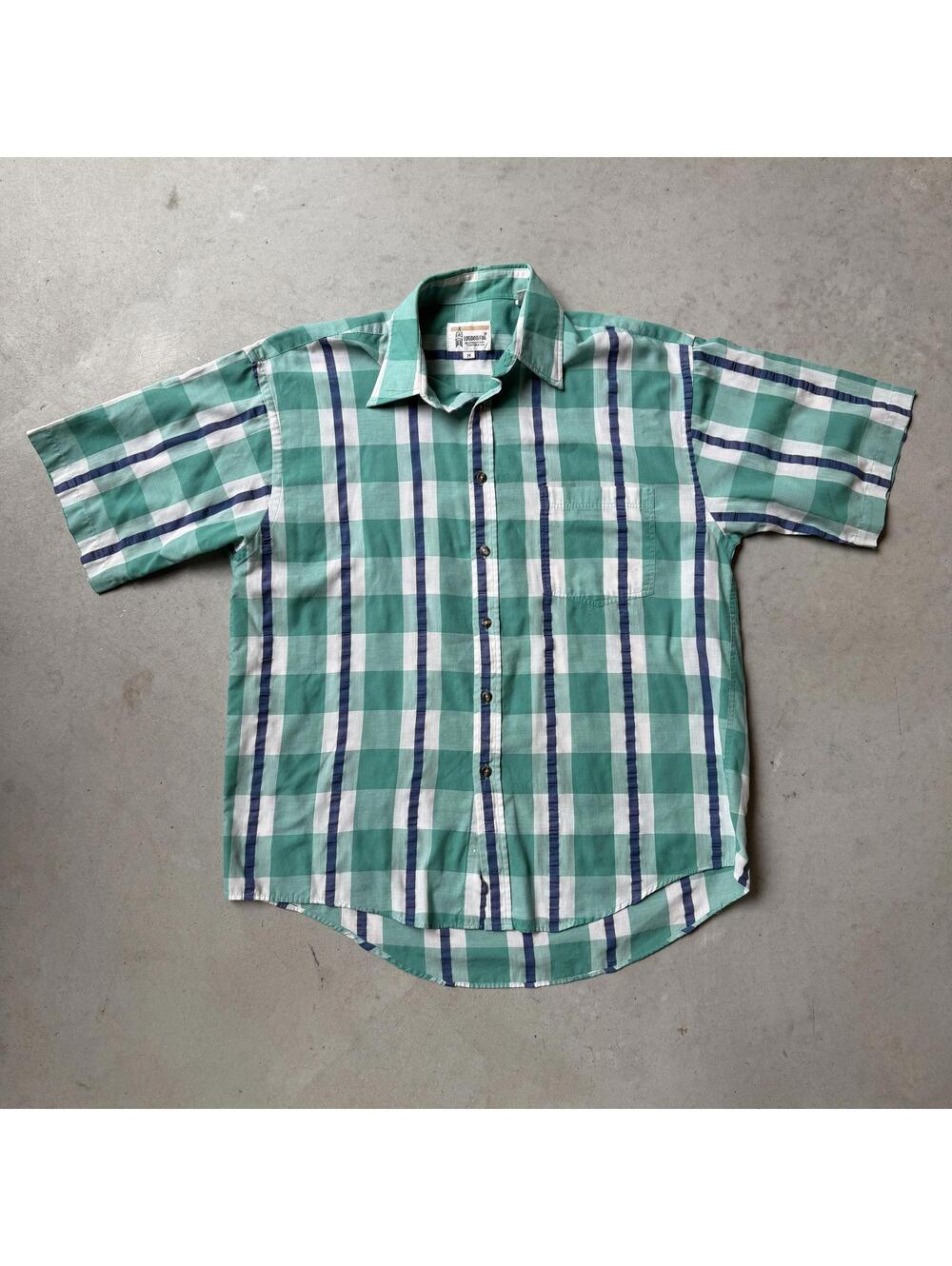 Vintage London Fog Men's Green and Blue Plaid Casual Shirt Medium